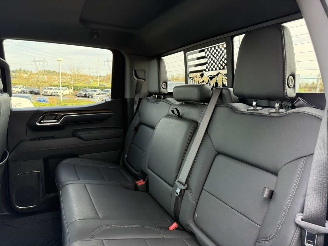 2025 Chevrolet Silverado 1500 LT Trail Boss - Image 30