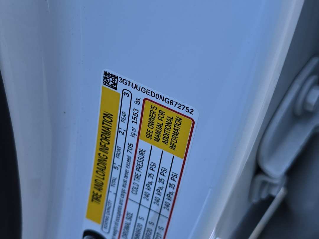 2022 GMC Sierra 1500 Denali - Image 27