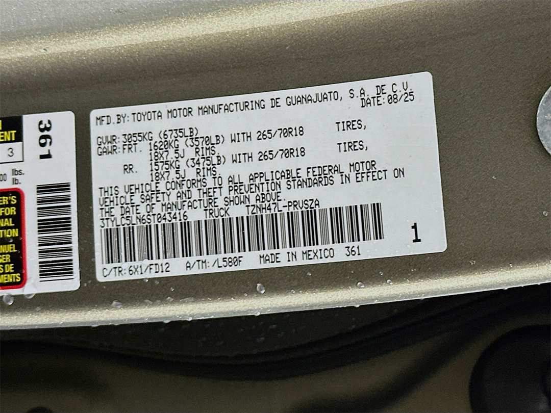 2025 Toyota Tacoma TRD Off Road - Image 33