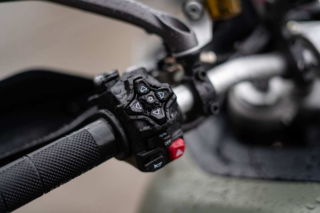 2025 Ducati Multistrada V2S - Image 5