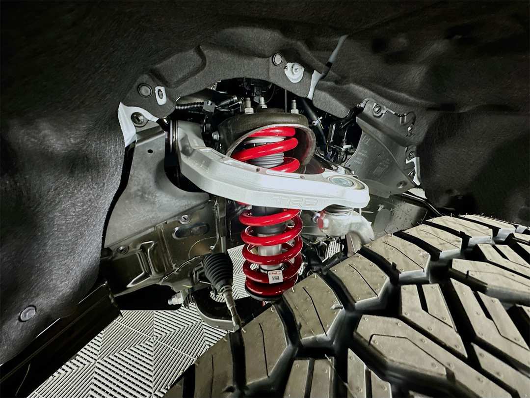 2025 Toyota Tacoma SR5 - Image 32