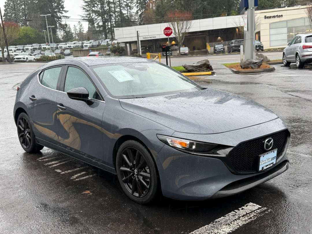 2024 MAZDA Mazda3 2.5 S Carbon Edition - Image 2