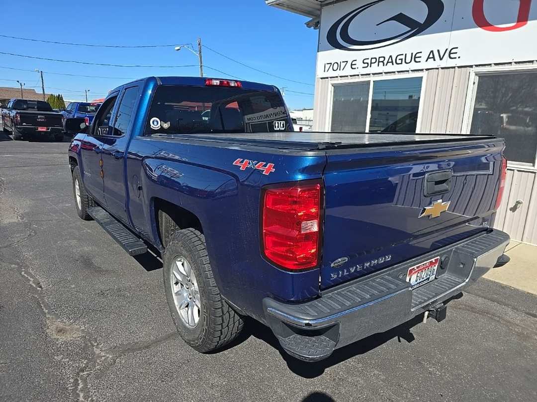 2016 Chevrolet Silverado 1500 LT - Image 3