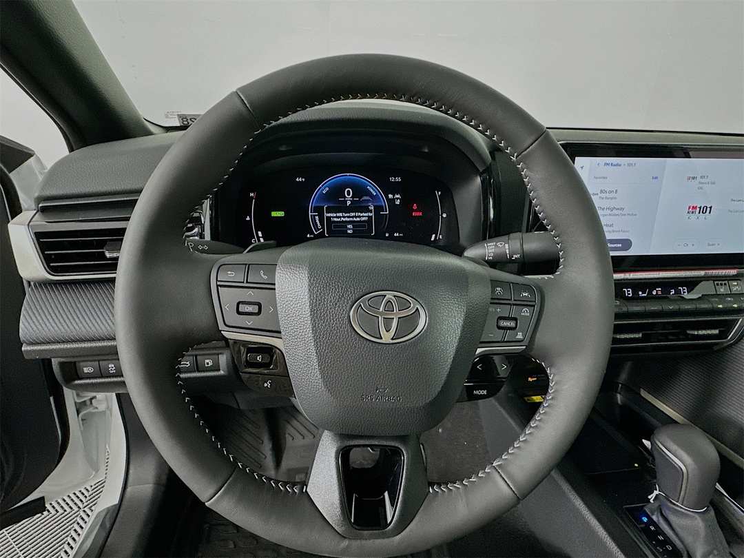 2026 Toyota Camry SE Nightshade - Image 11