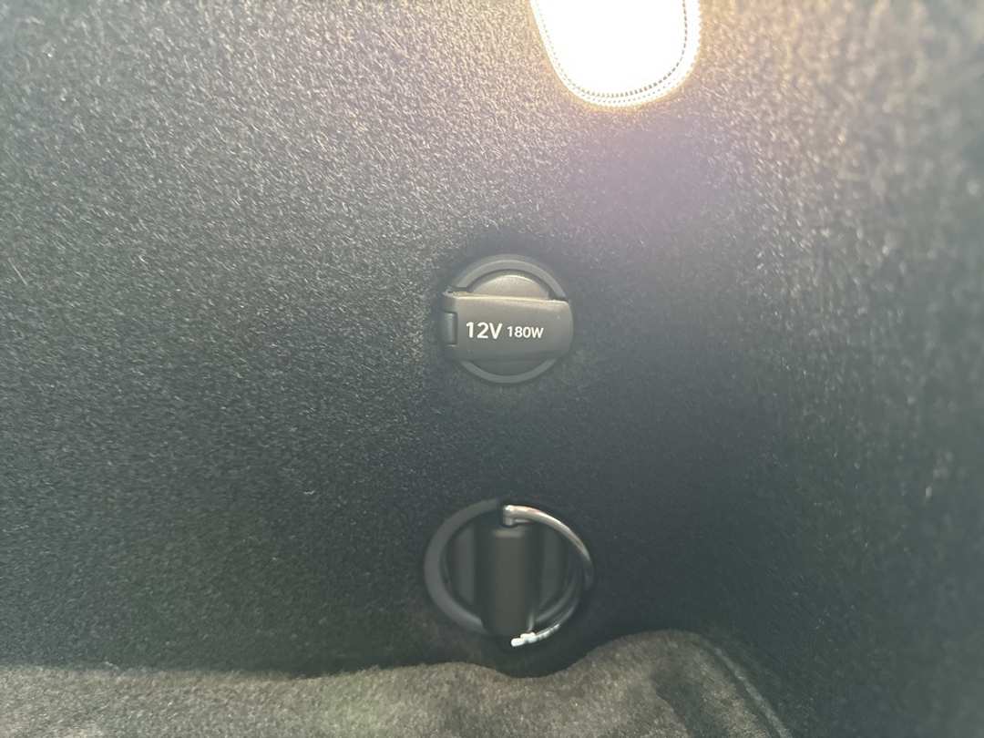 2026 Genesis Gv70 2.5T Advanced - Image 15