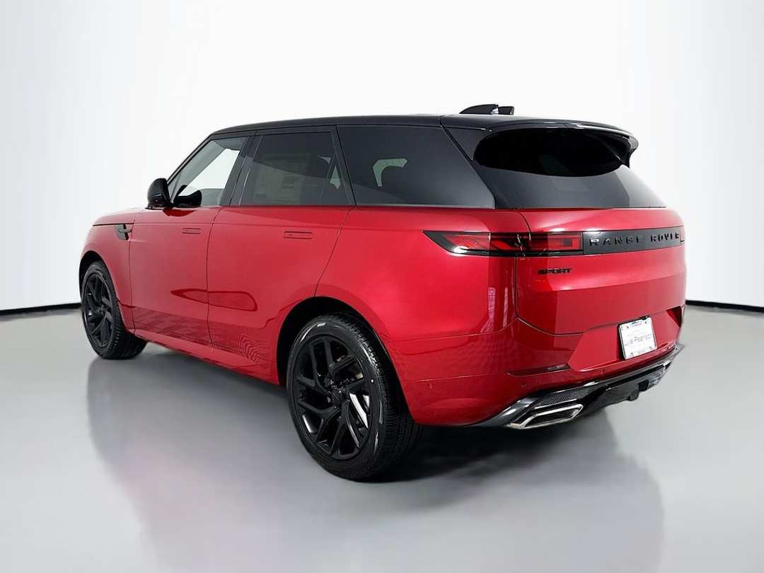 2026 Land Rover Range Rover Sport Dynamic SE - Image 3
