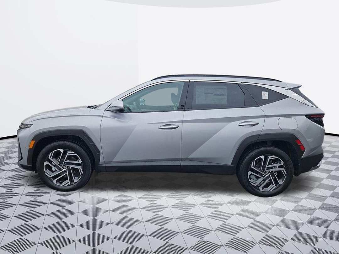 2026 Hyundai Tucson Limited - Image 3