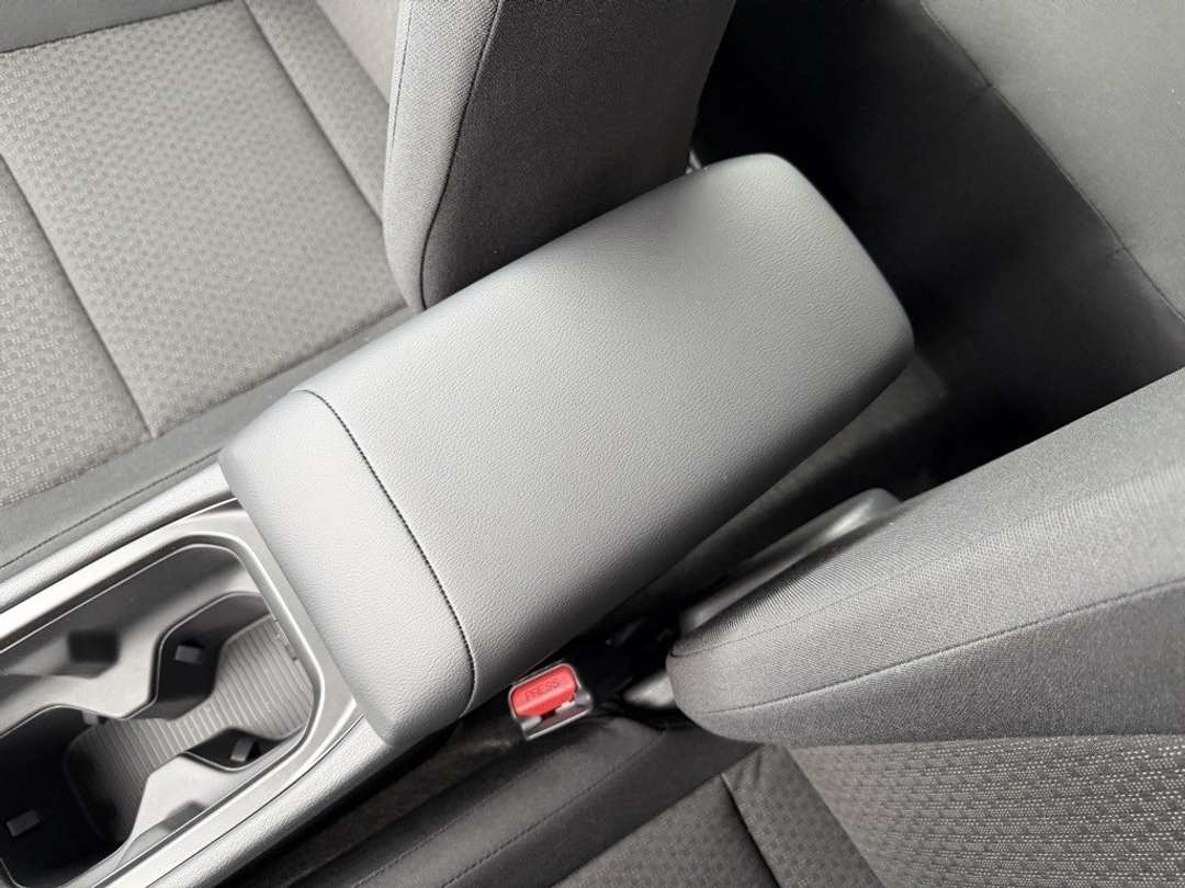 2026 Nissan Kicks S - Image 24