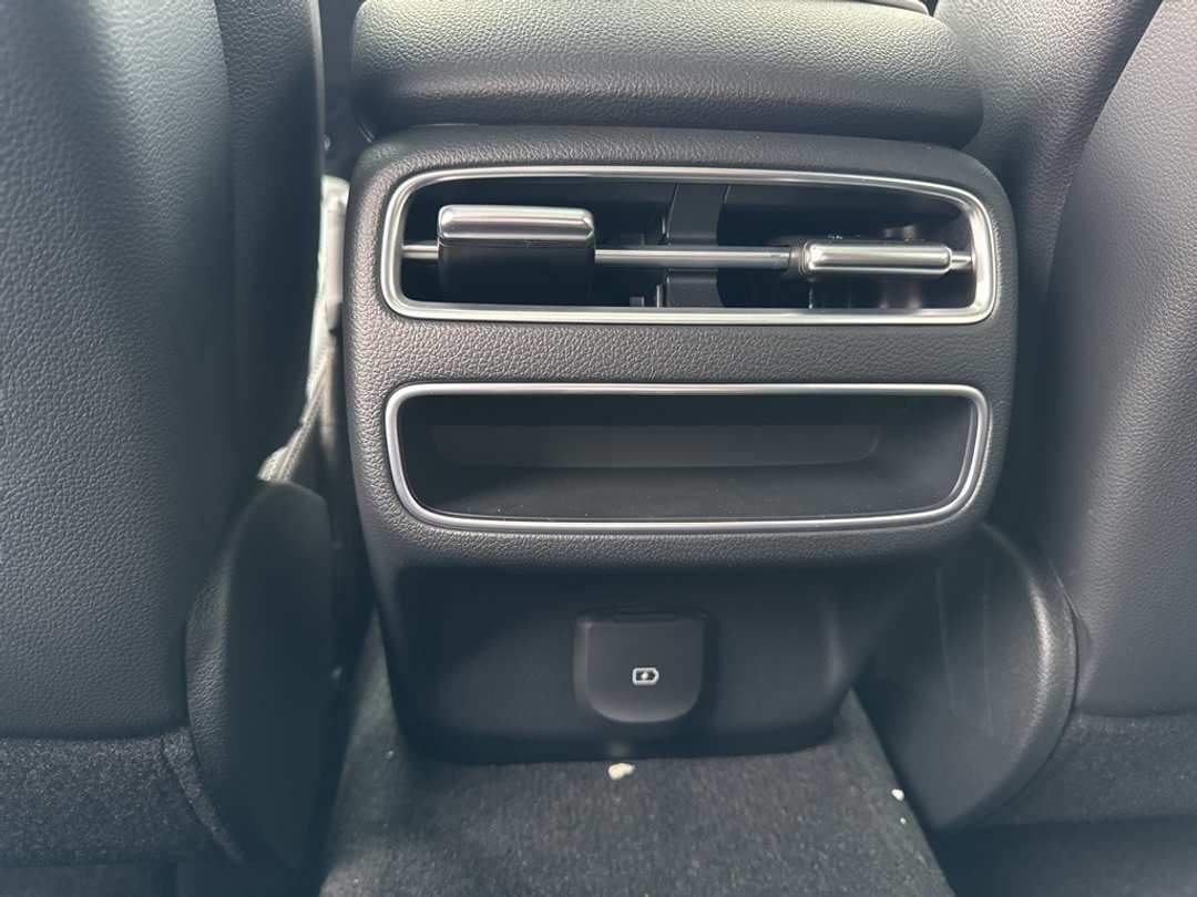 2026 Genesis Gv70 2.5T Advanced - Image 48