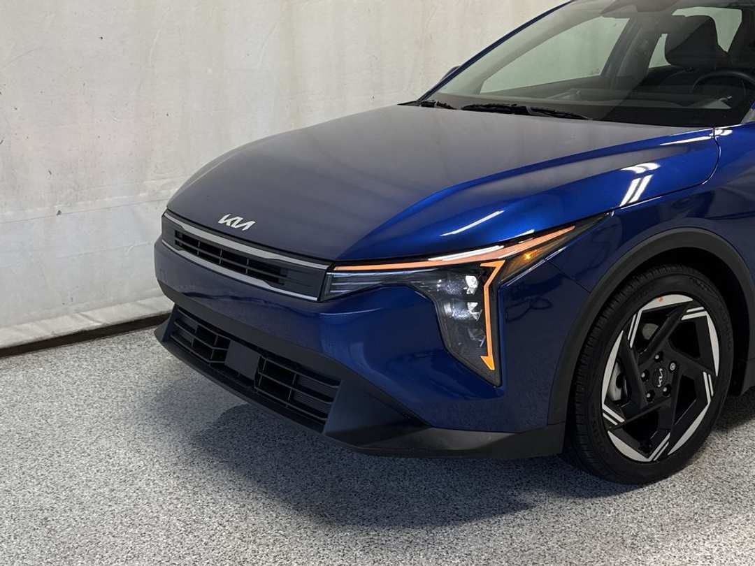 2025 Kia K4 EX - Image 3