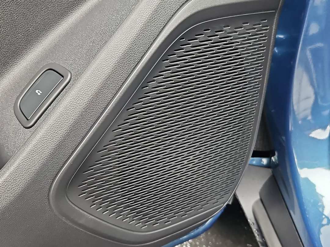 2026 Chevrolet Traverse Z71 - Image 12