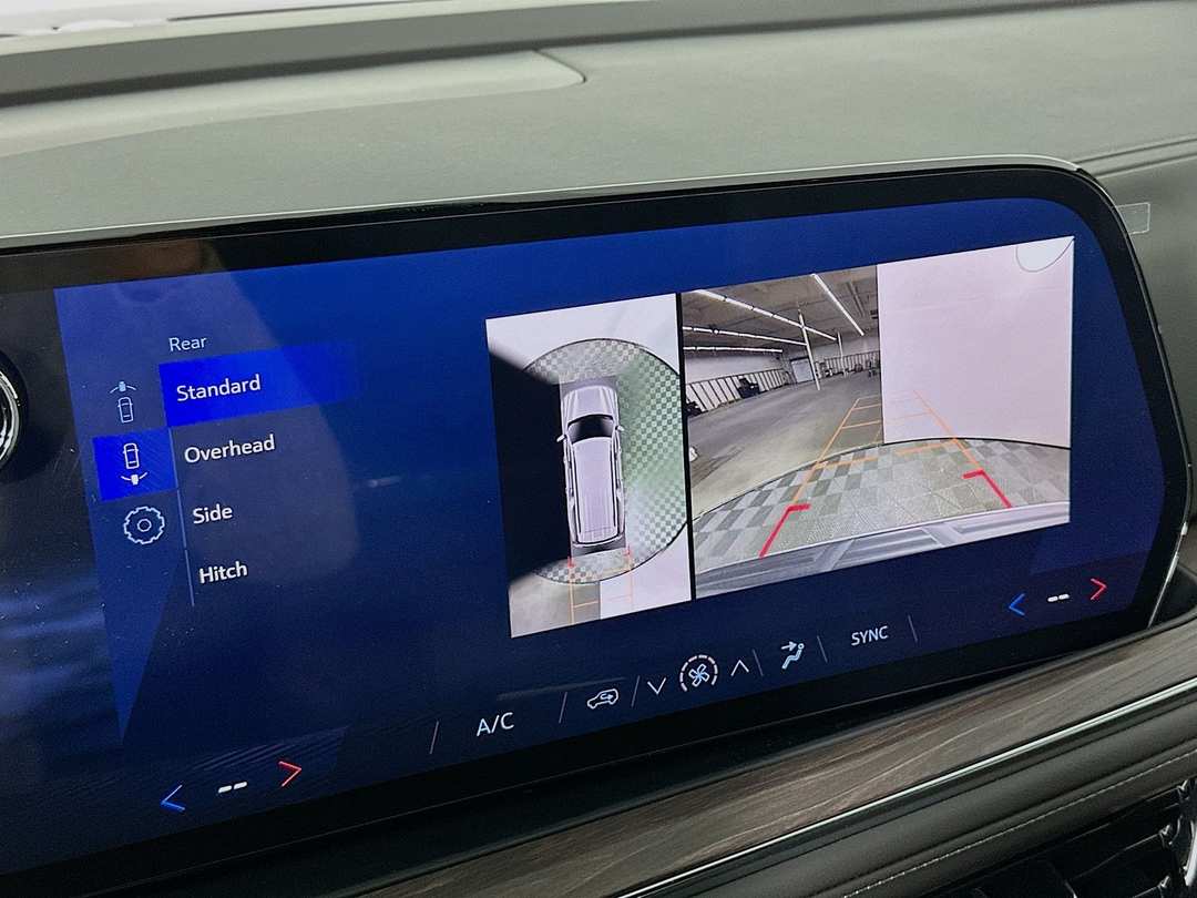 2025 Chevrolet Suburban LS - Image 14