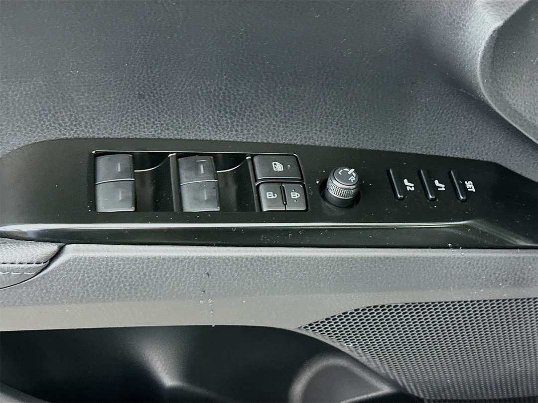 2026 Toyota Camry XSE - Image 18