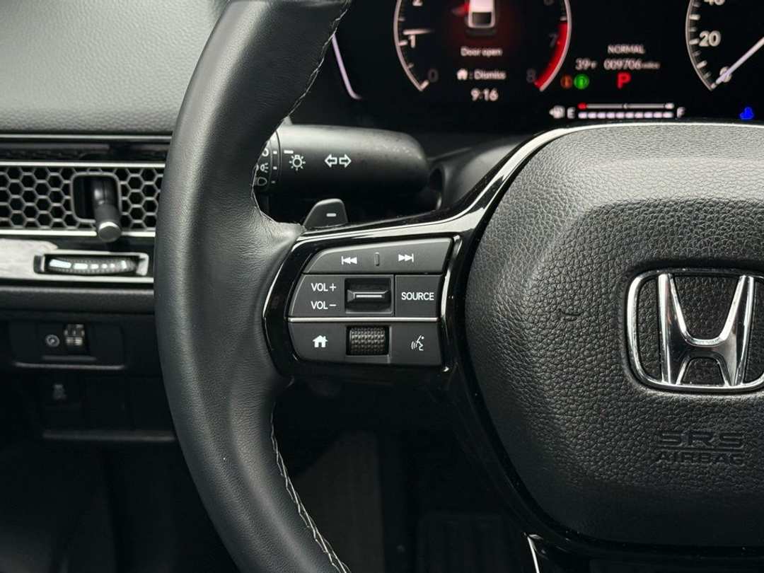 2025 Honda Civic Sport - Image 20