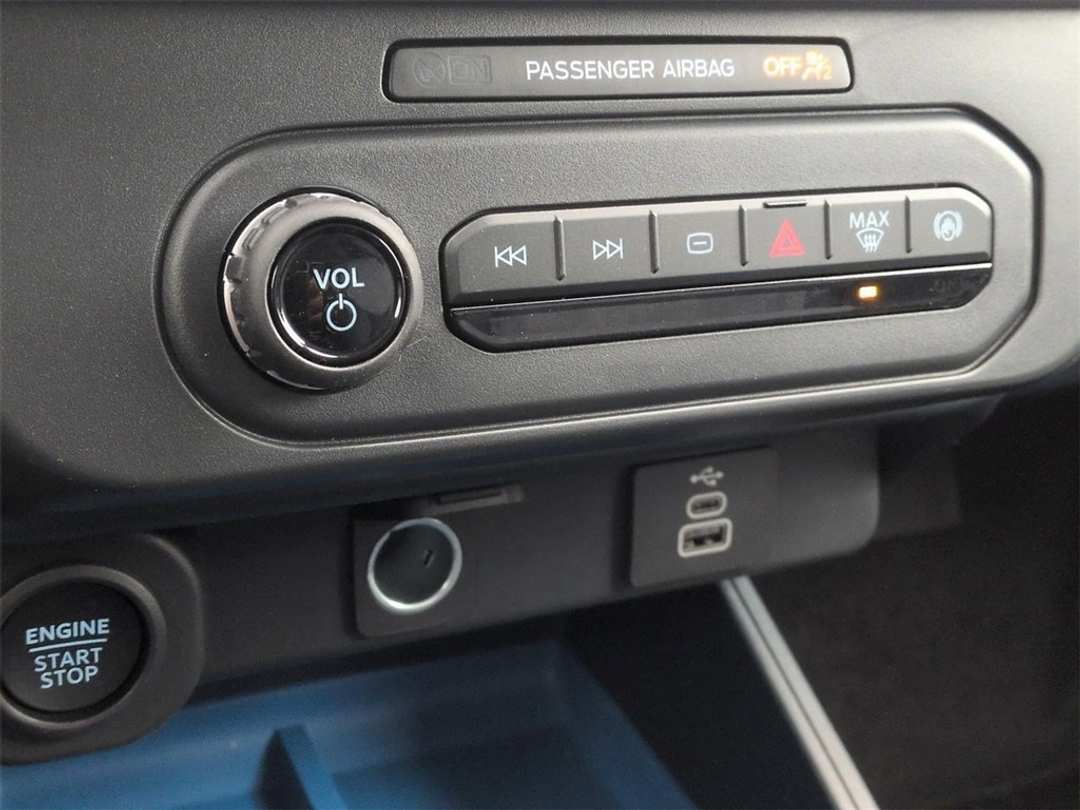 2026 Ford Maverick XLT - Image 23