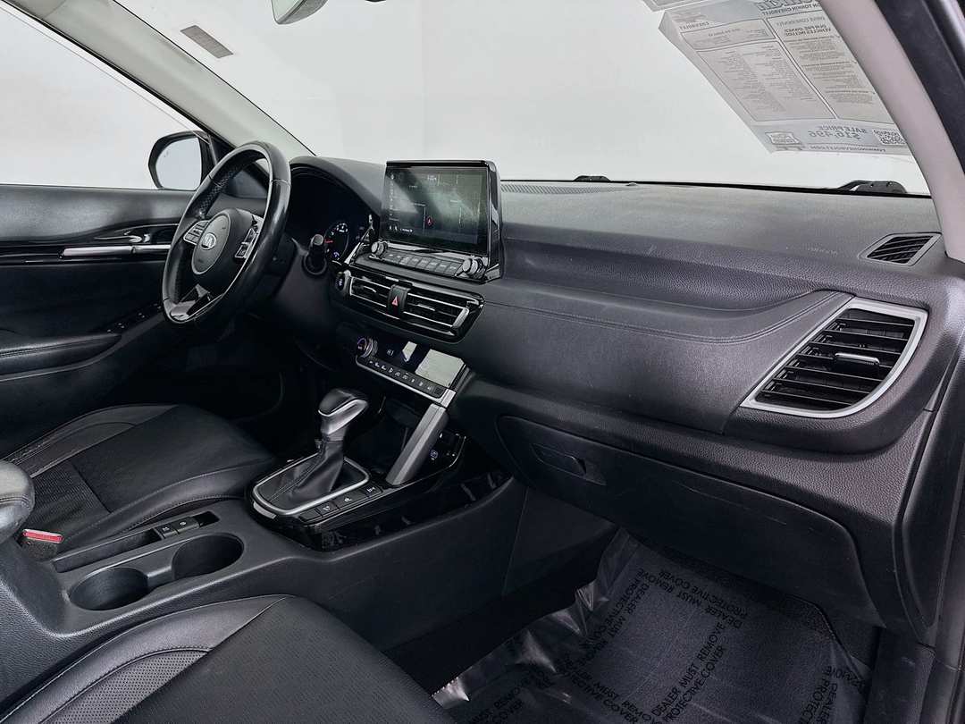 2021 Kia Seltos SX - Image 32