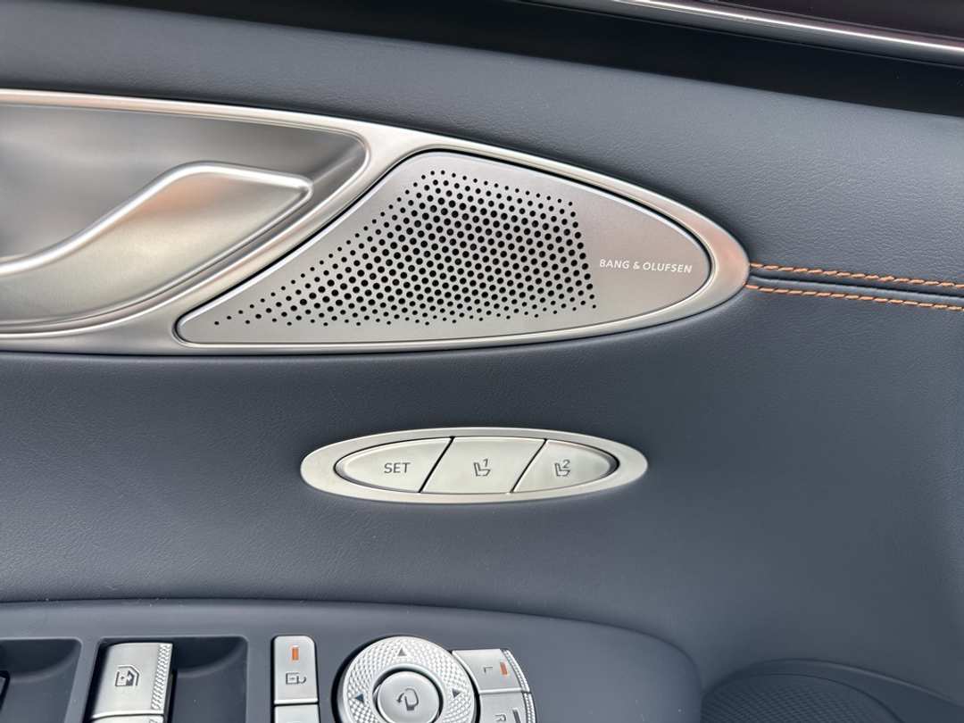 2026 Genesis Gv70 2.5T Sport Prestige - Image 18