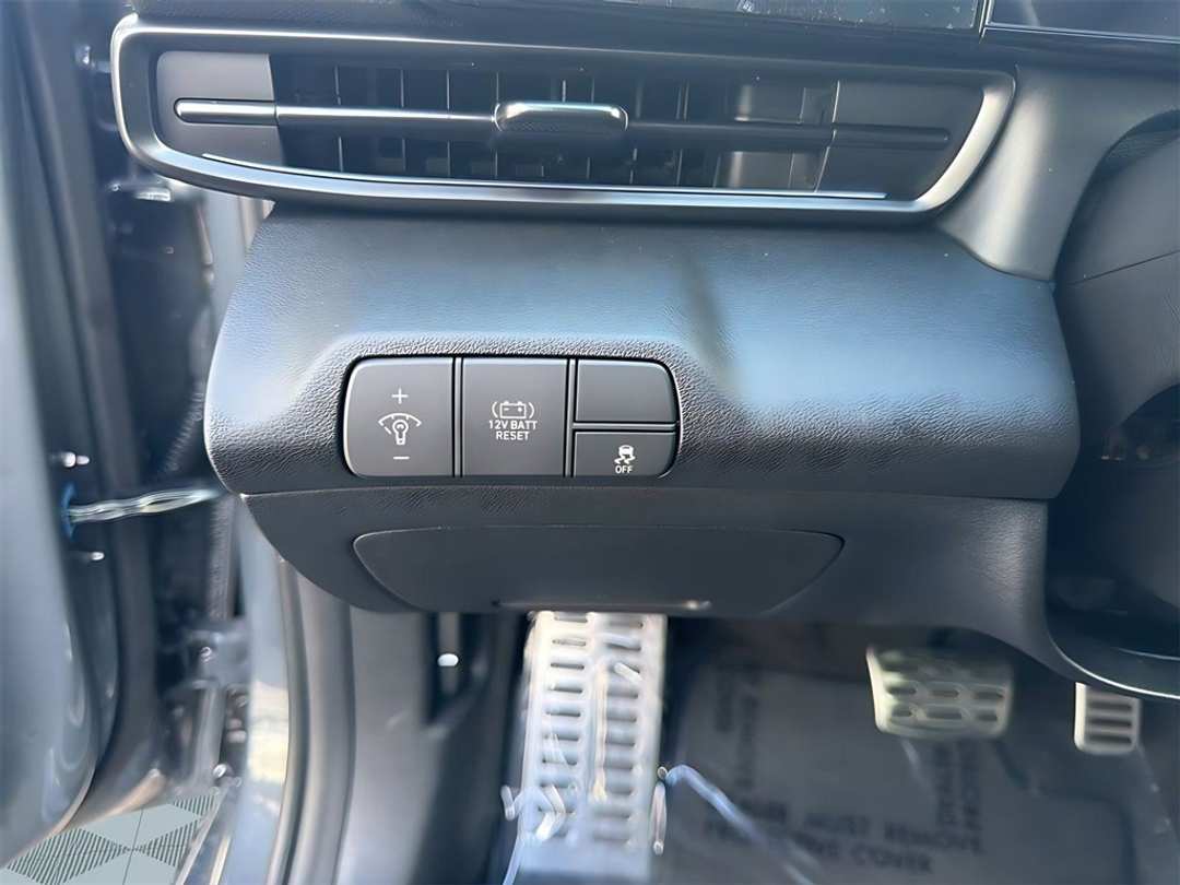 2026 Hyundai Elantra SEL Sport - Image 23