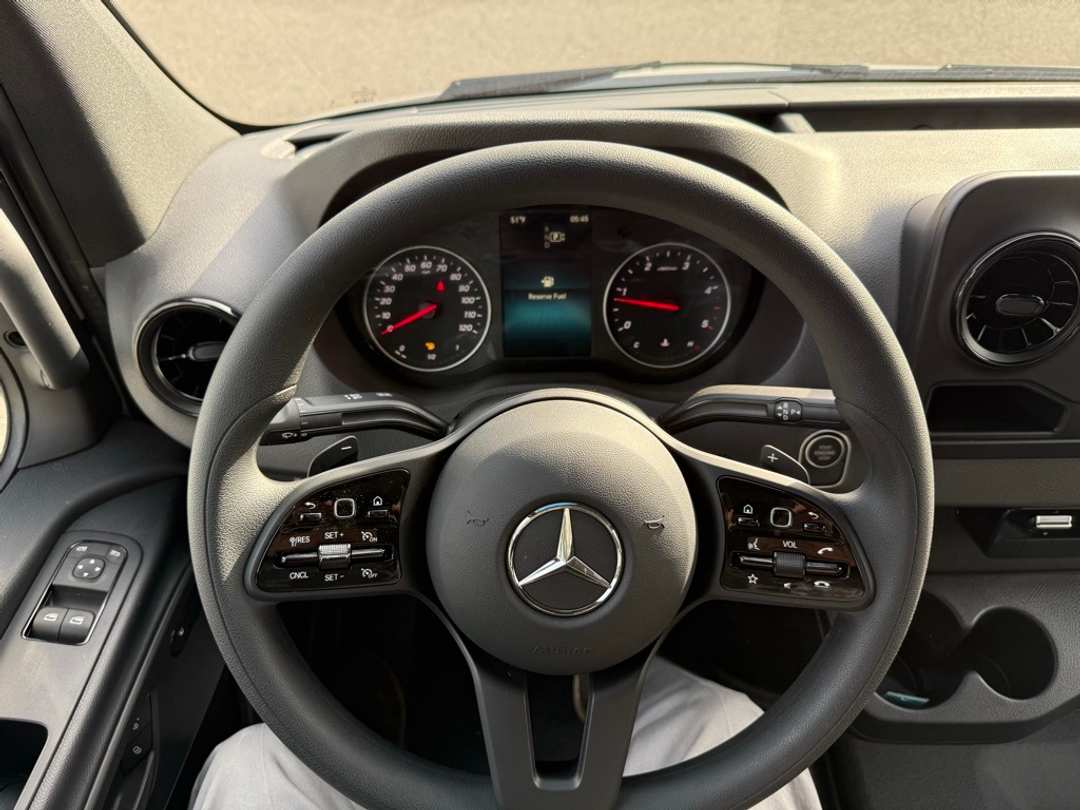 2024 Mercedes-Benz Sprinter 3500 Cargo 170 WB - Image 26