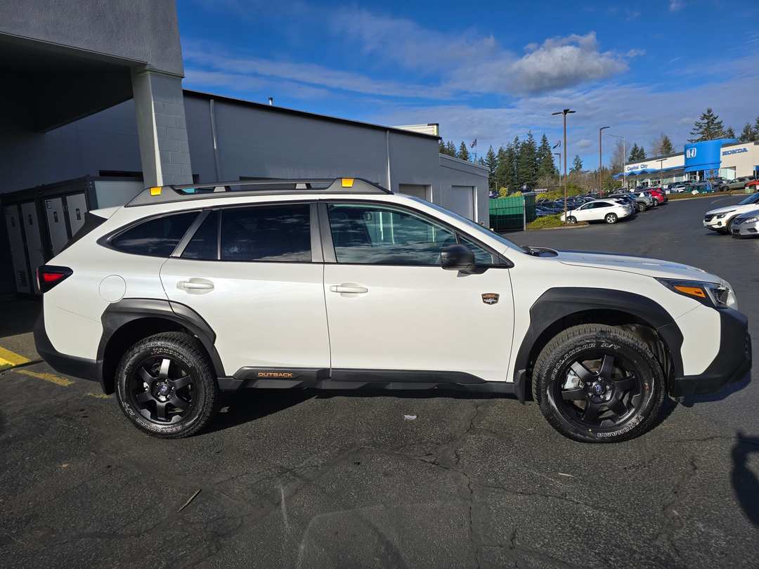 2025 Subaru Outback Wilderness - Image 3