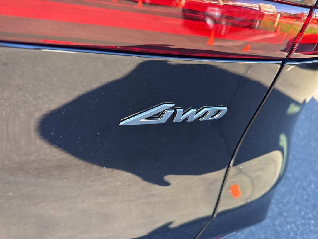 2026 Genesis Gv70 2.5T Advanced - Image 11