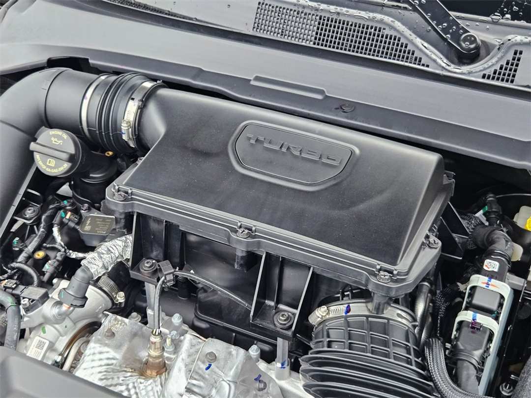 2026 Jeep Compass Limited - Image 38