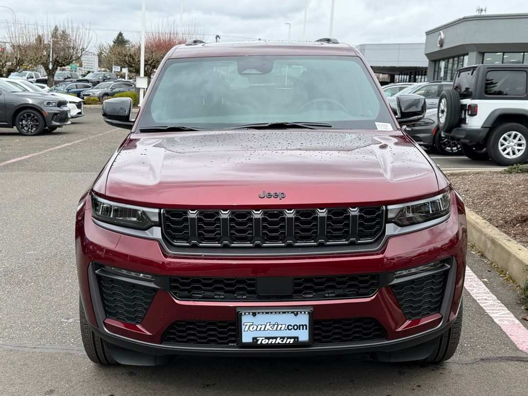 2026 Jeep Grand Cherokee Limited - Image 3