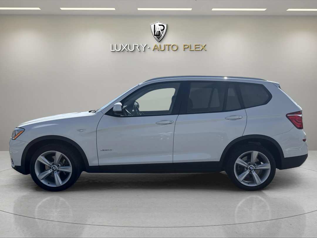 2017 BMW X3 XDRIVE28I LOW MILES LOADED - Image 2
