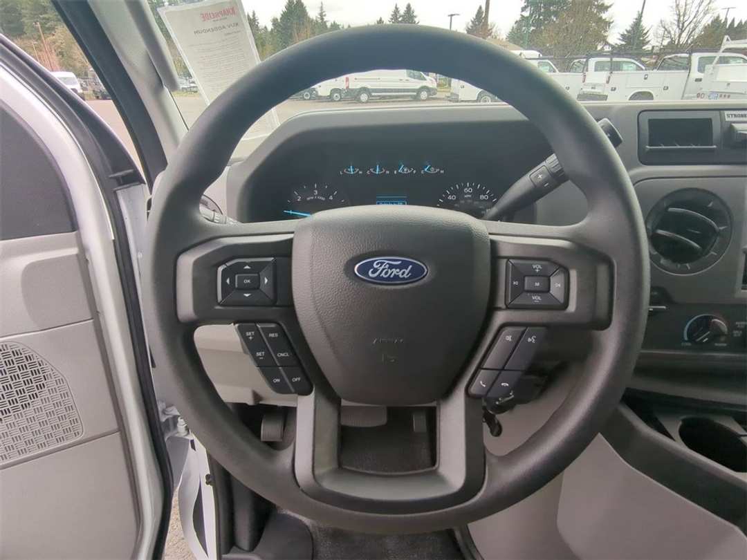 2024 Ford E-350sd Base - Image 13