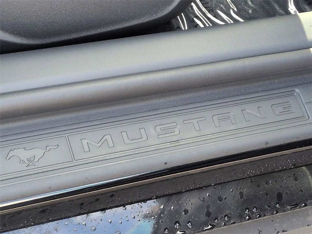 2026 Ford Mustang GT - Image 26