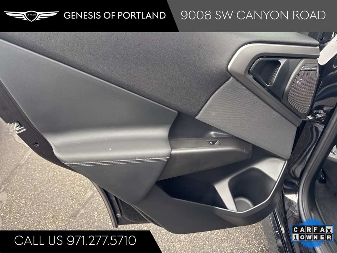 2025 BMW X3 M50 xDrive - Image 38