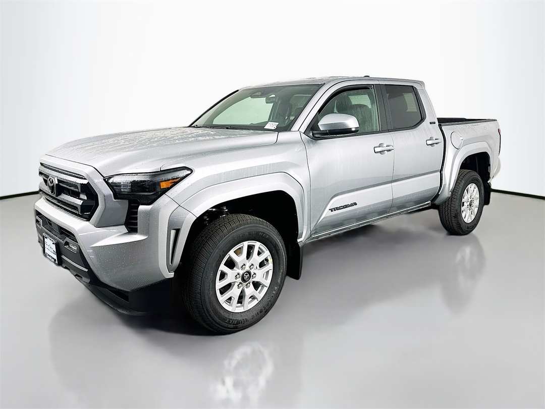 2025 Toyota Tacoma SR5 - Image 3