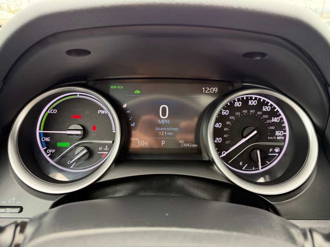 2021 Toyota Camry XLE - Image 20