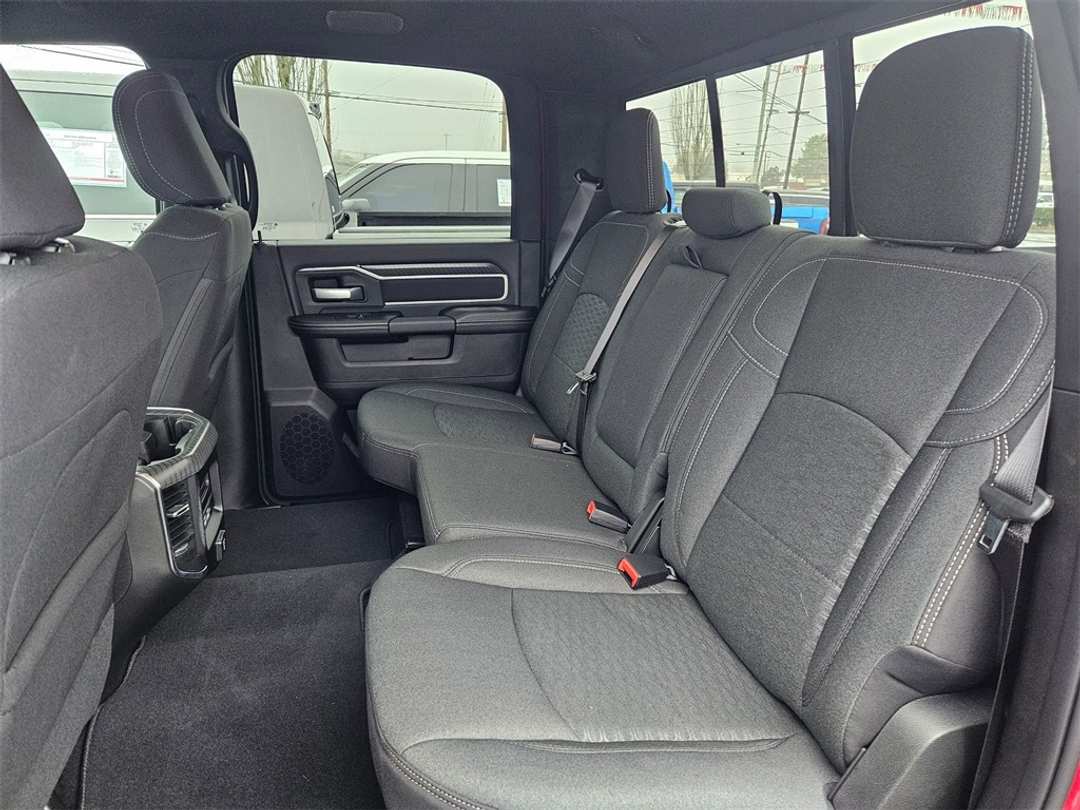 2026 Ram 2500 Big Horn - Image 28