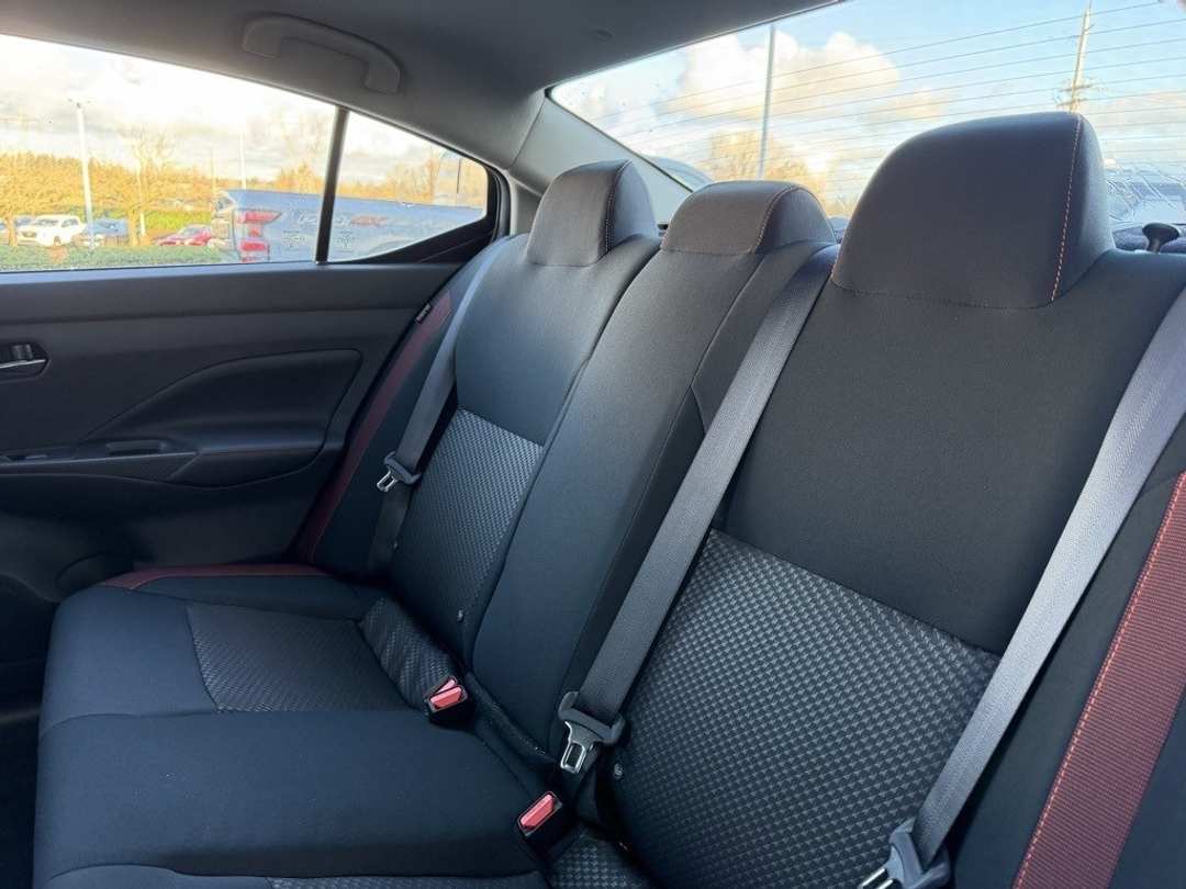 2025 Nissan Versa 1.6 SR - Image 28