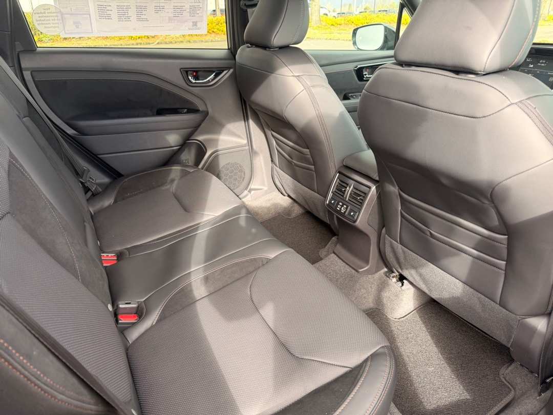 2026 Subaru Forester Touring - Image 24