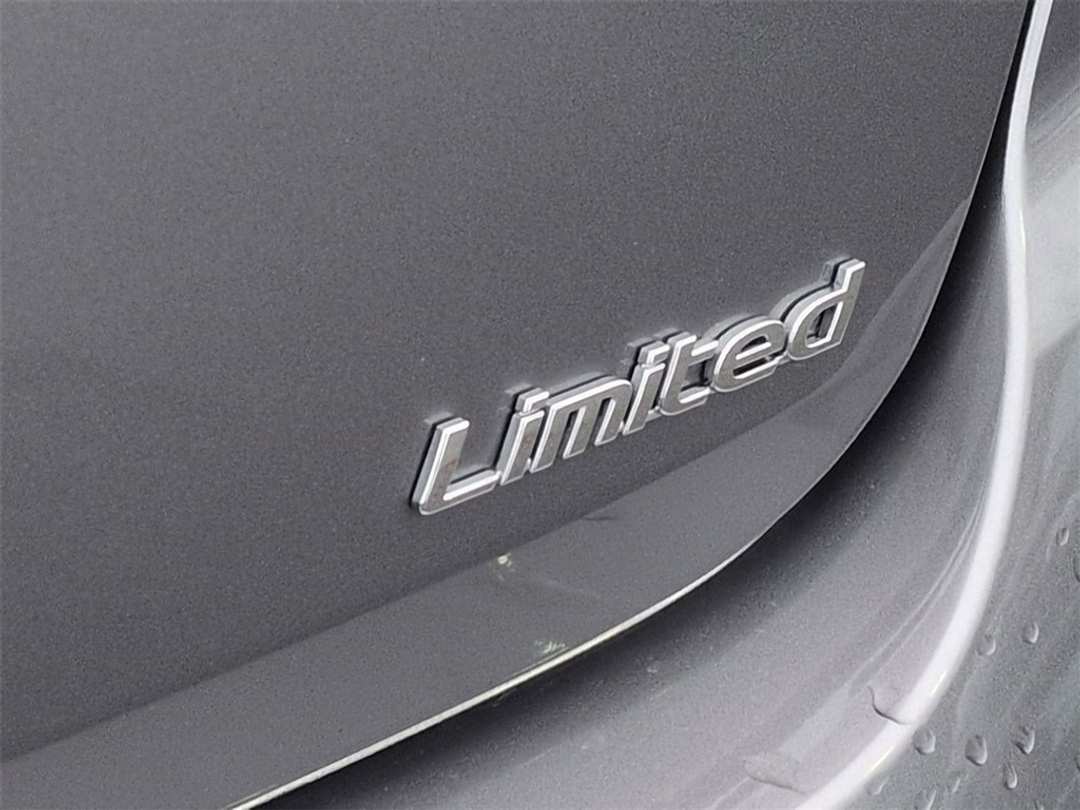 2018 Hyundai Sonata Limited - Image 28