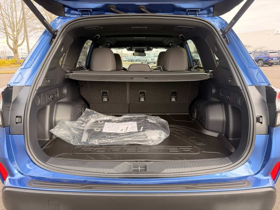 2026 Subaru Forester Premium - Image 19