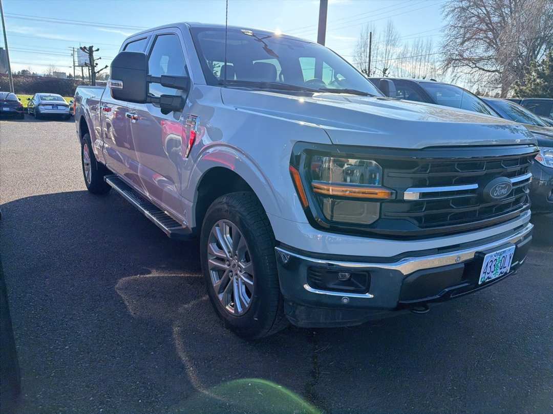 2024 Ford F-150 XLT - Image 3