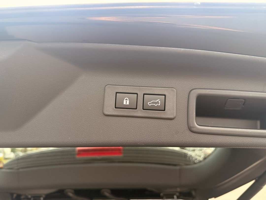 2026 Subaru Forester Sport - Image 21