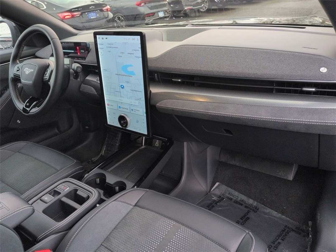 2025 Ford Mustang Mach-E GT - Image 33