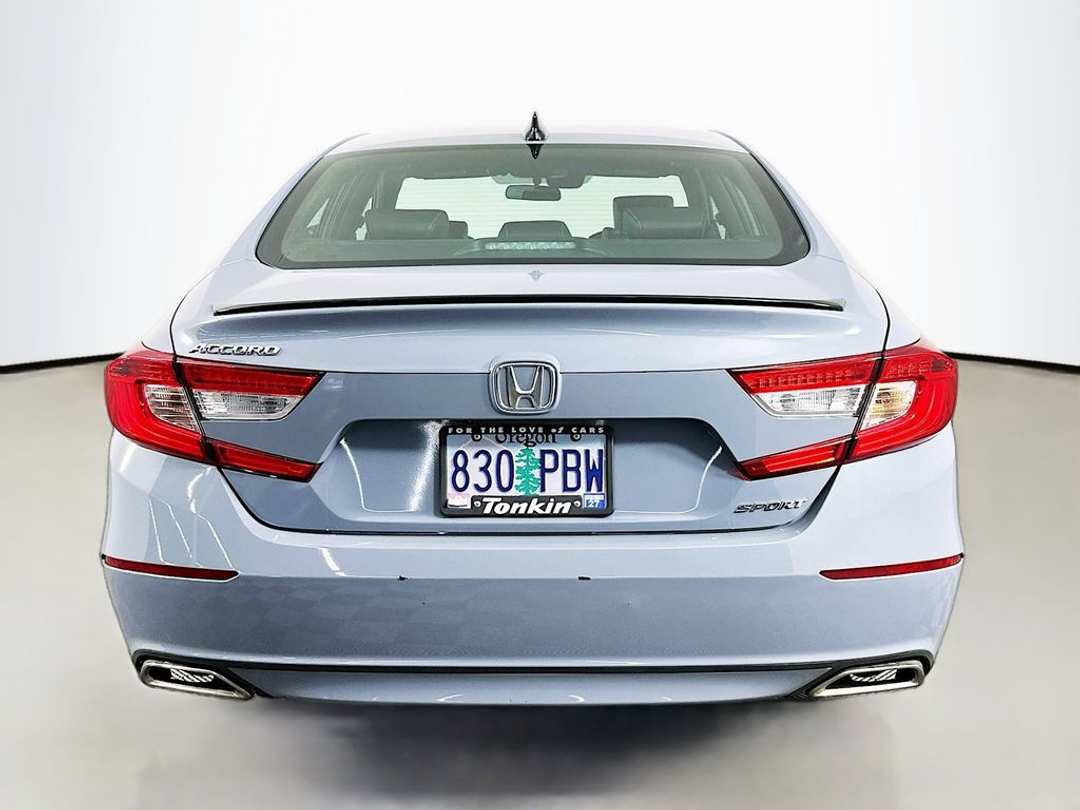 2022 Honda Accord Sport - Image 7