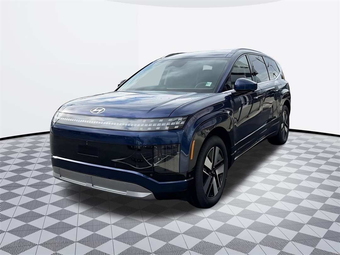 2026 Hyundai Ioniq 9 SEL - Image 4