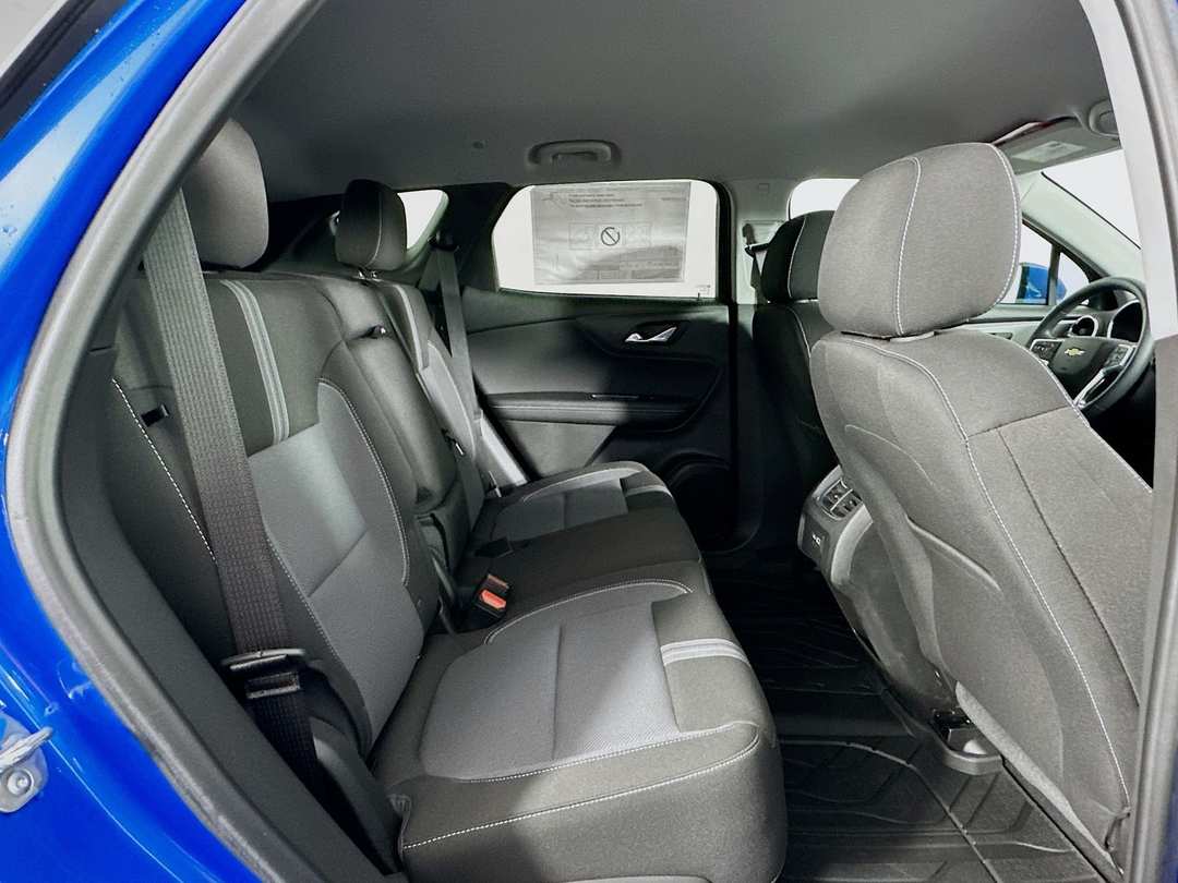 2025 Chevrolet Blazer LT - Image 28