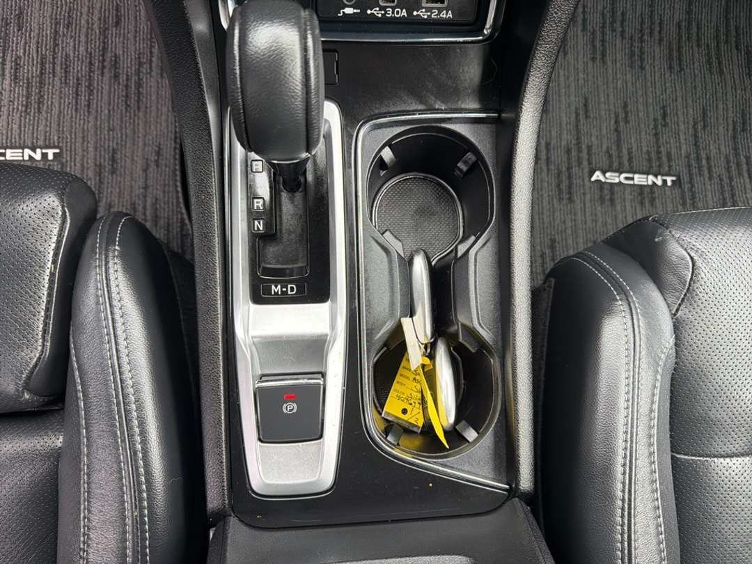 2023 Subaru Ascent Limited - Image 32