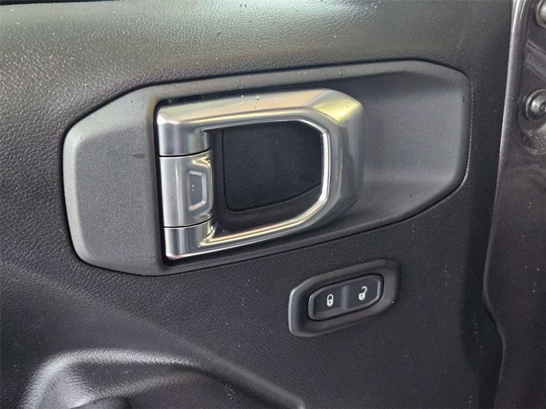 2026 Jeep Wrangler Sport - Image 11