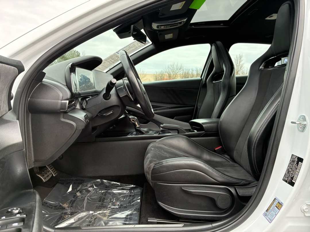 2023 Hyundai Elantra N Base - Image 10