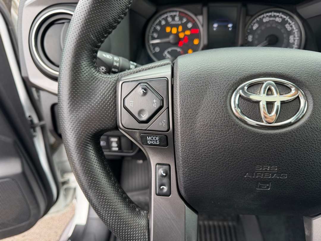 2022 Toyota Tacoma TRD OffRoad - Image 18