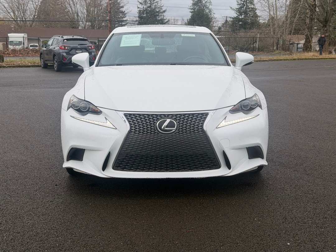 2015 Lexus Is 250 - Image 2