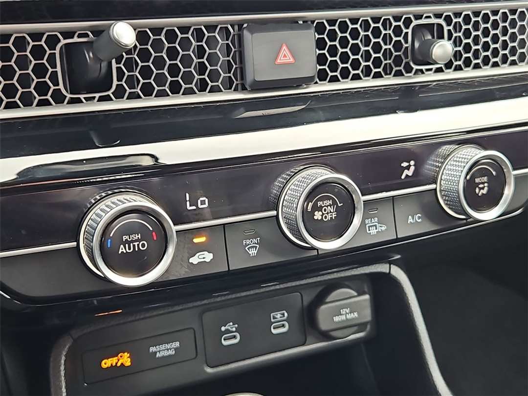 2025 Honda Civic Sport - Image 33